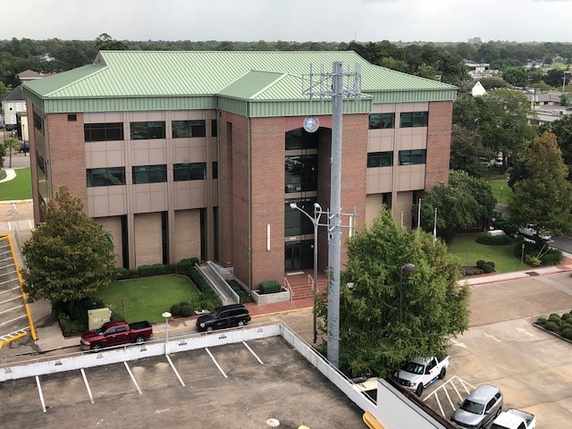 Calcasieu Parish Police Jury Administration Building, 1015 Pithon St.